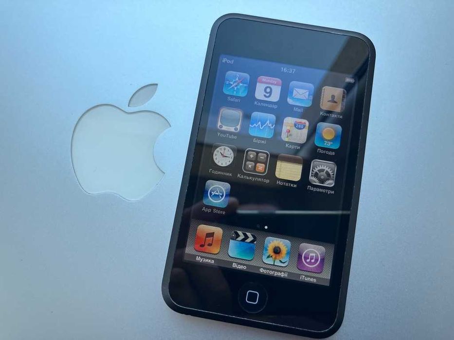 Apple iPod Touch 1-gen 32 Gb / Нова батарея 50 г.музики \ ЦАП Wolfson
