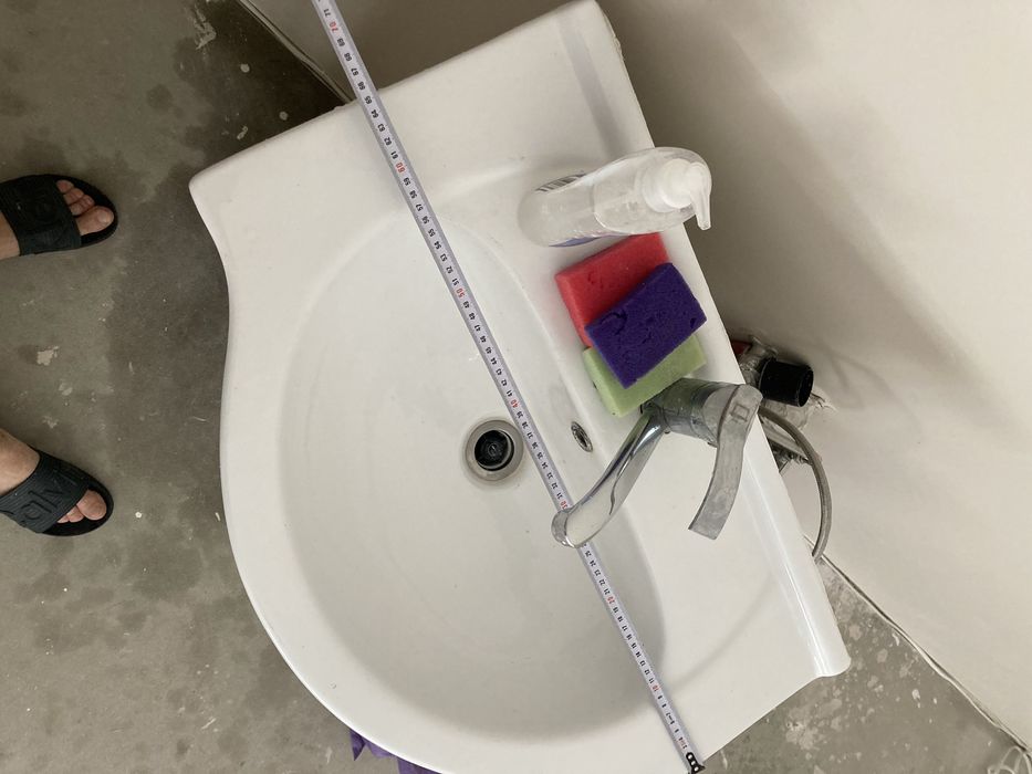 Umywalka + szafka + bateria