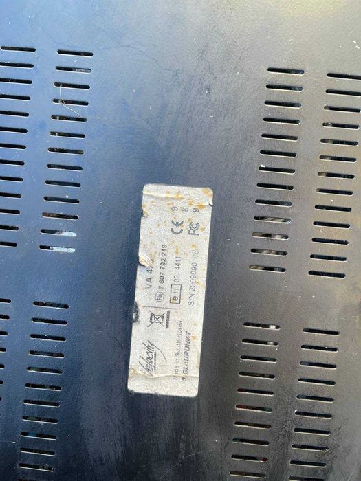 Савбуфер в комплекті з підсилювачем та проводами