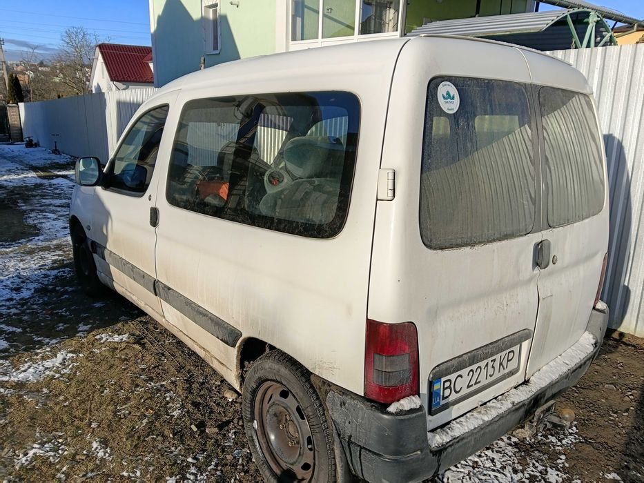 Пежо партнер пасажир 2,0 дізель