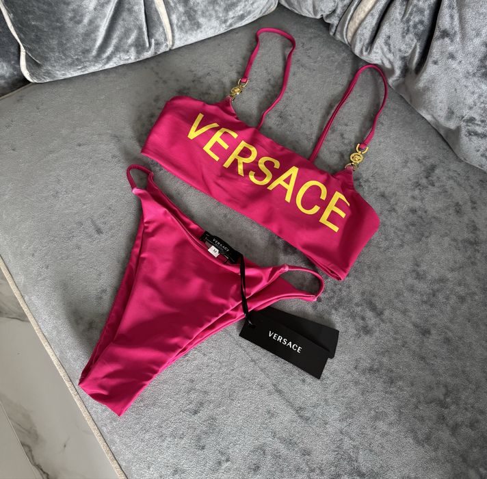 Розовый купальник люкс бренд