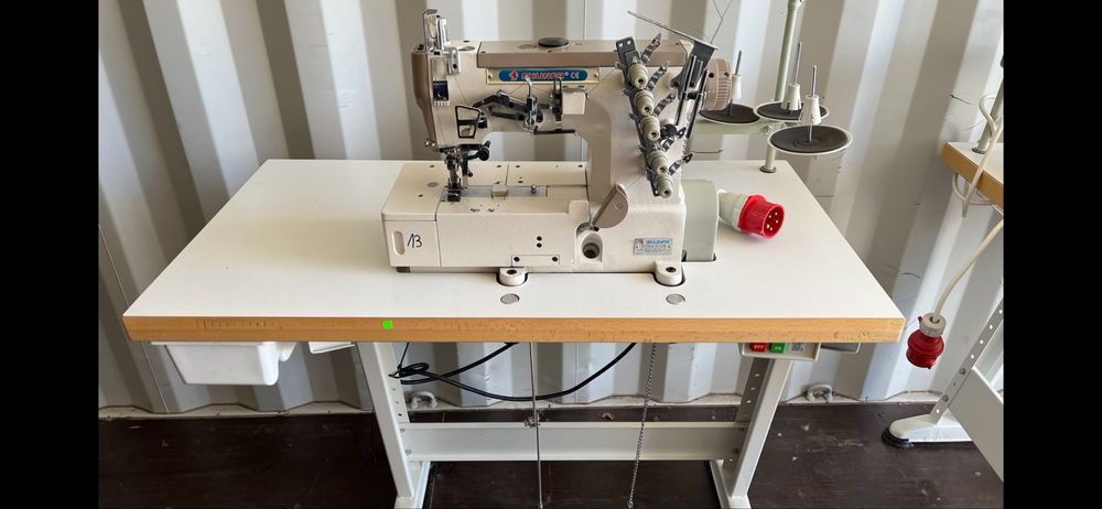 Renderka Shunfa, mereżka Juki ,guzikarka Juki, wytwornica pary itp