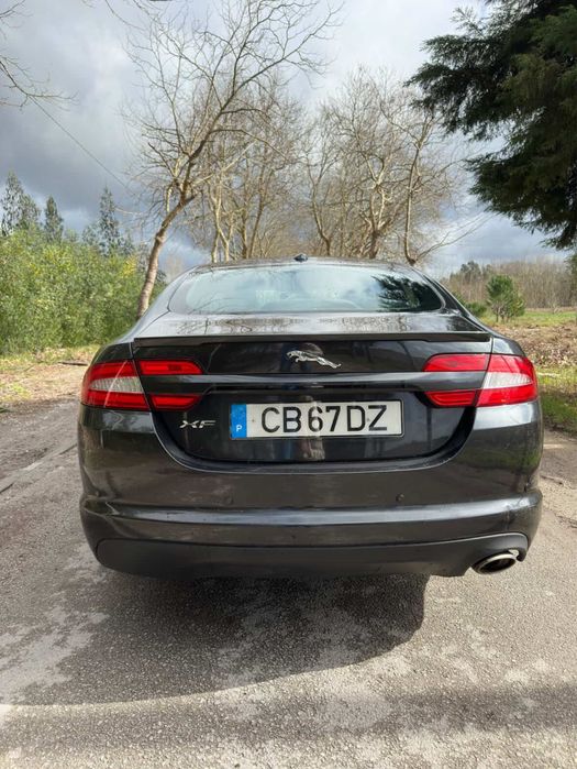 JAGUAR XE Black Edtion