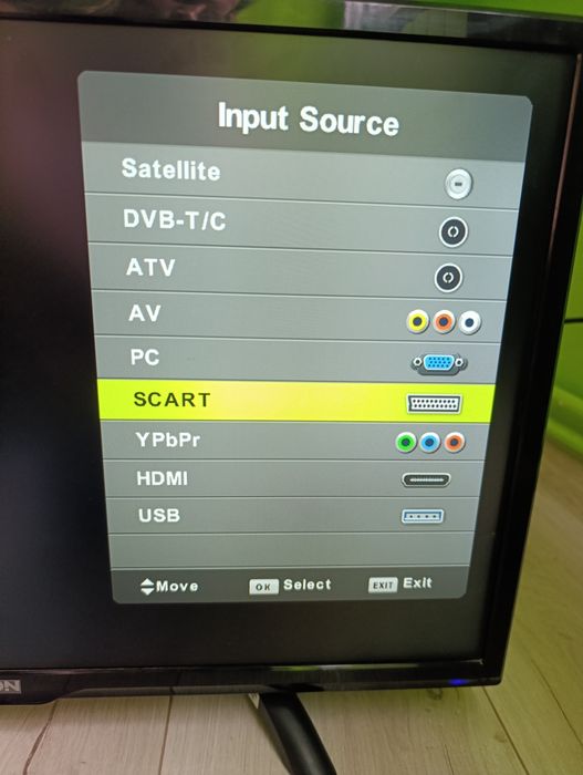 telewizor dyon live 24 pro