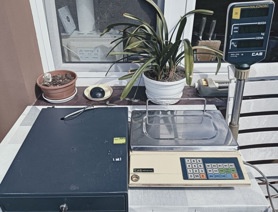 Waga sklepowa, szuflada pod kasę