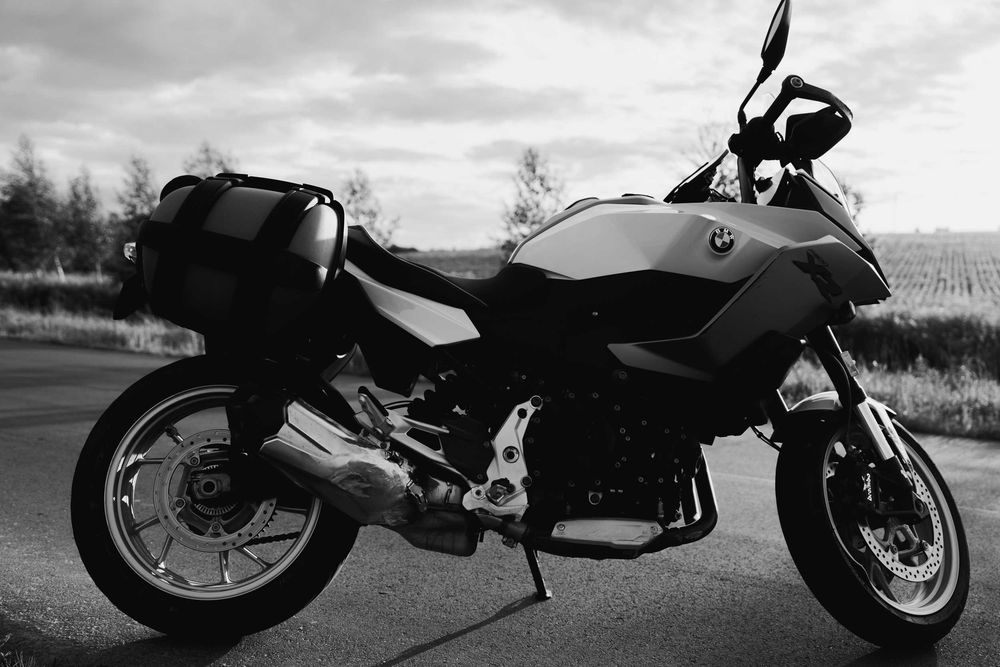 Мотоцикл BMW F 900 XR
