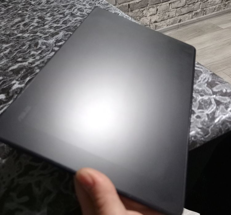 Продам Планшет  Asus