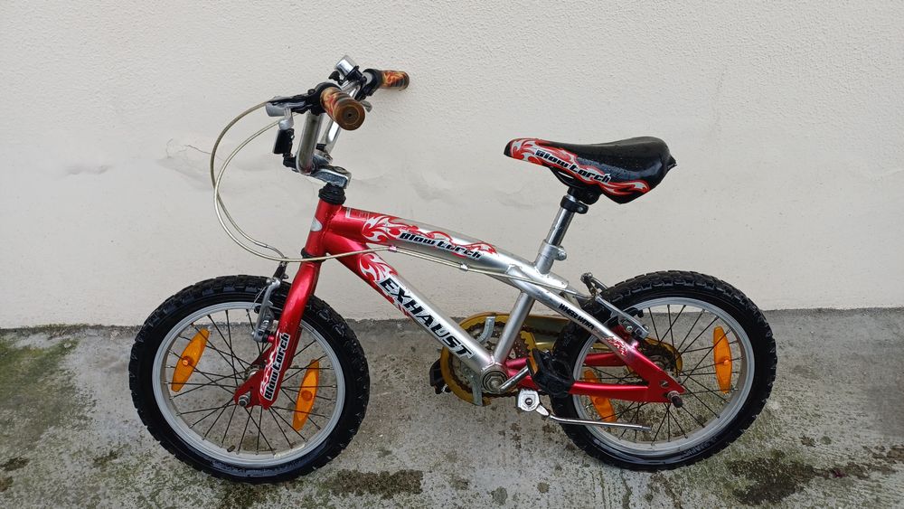 Bicicleta criança com descanso