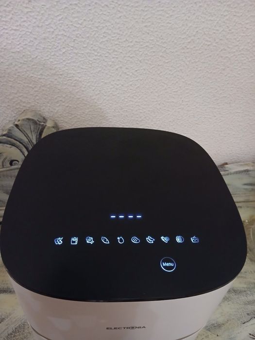 Fritadeiras e grelhadores  fazer  sem óleo  40€