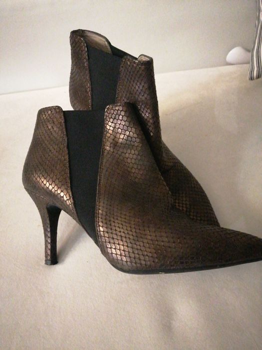 Botins Unisa senhora 38