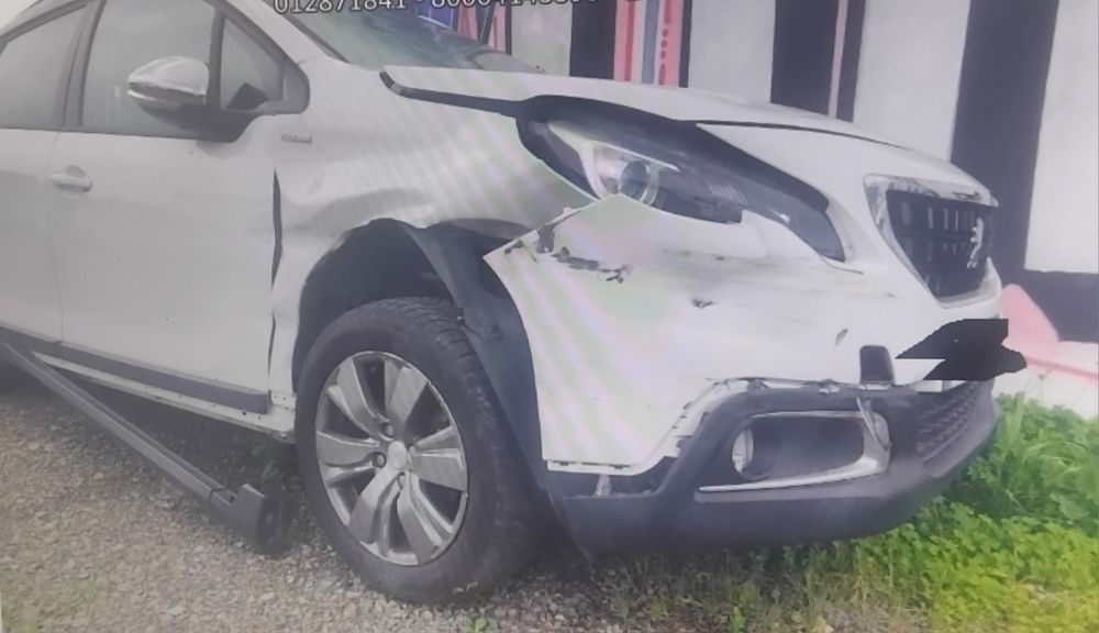 vendo peugeot 2008 1.2 VTI 2018 nacional com 79 mil km acidentado salvado
