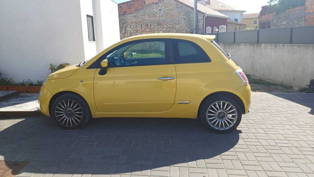 Fiat 500 Amarelo a Diesel