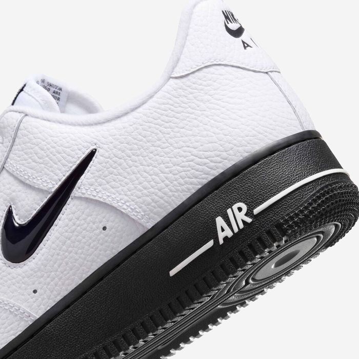Оригінальні кросівки NIKE AIR FORCE 1 JEWEL (HQ3826-100) | Нові!