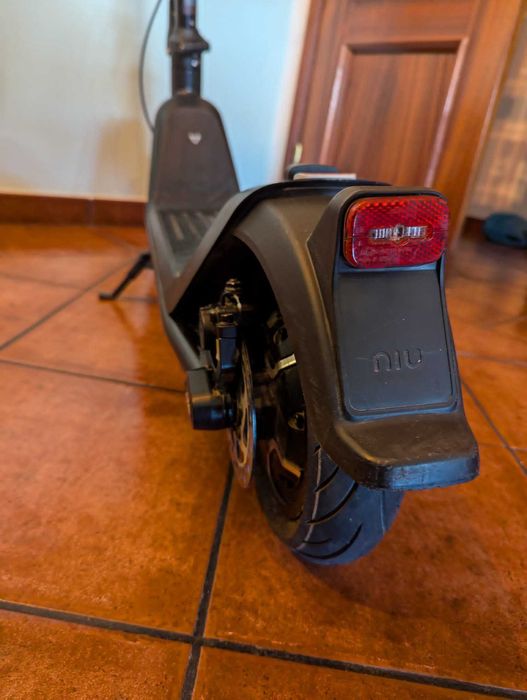 Trotine elétrica Niu Kqi3 Pro