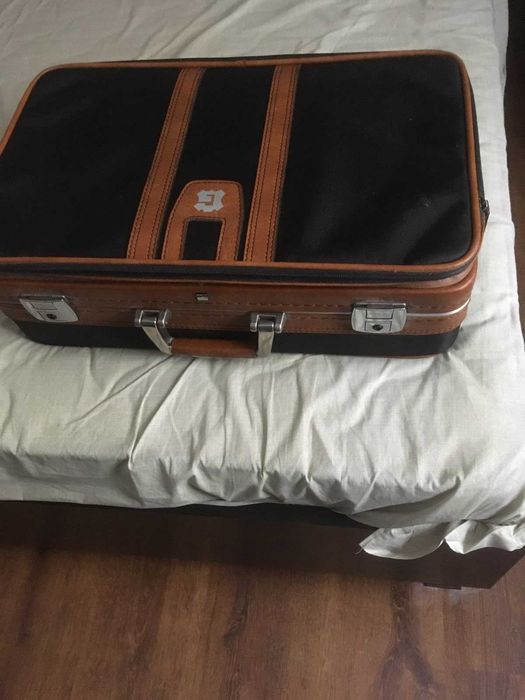 Мікшерний пульт Soundcraft Spirit Folio F1- англія