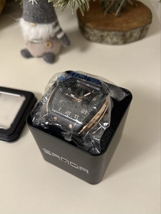 Годинник Sanda 6157