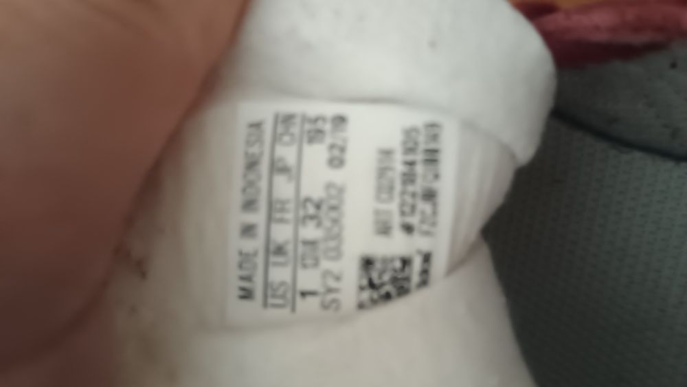 Buty  sportowe adidas 32
