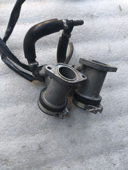 Yamaha T Max 500 wtryski komplet 08-11