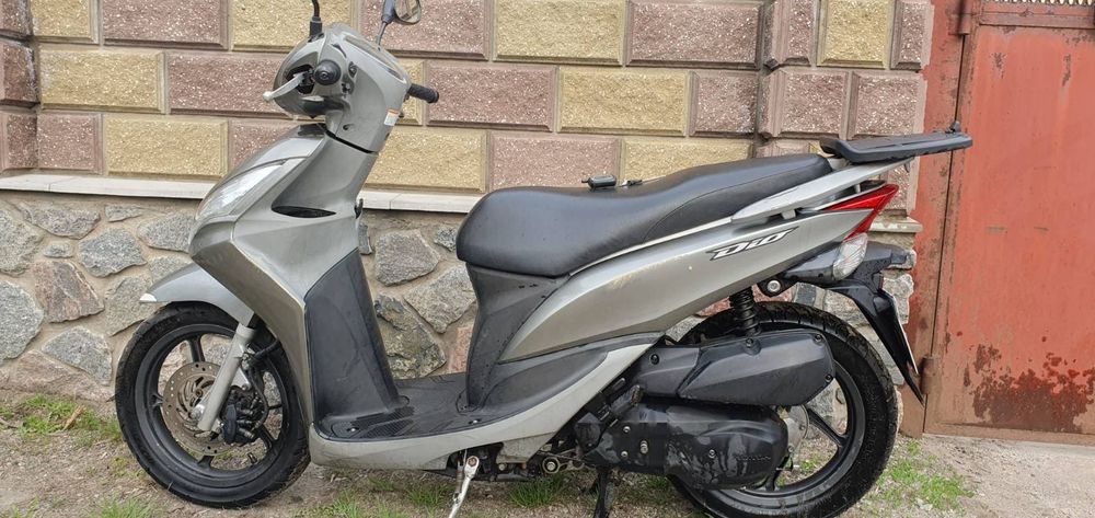 Продам. Honda dio 110.
