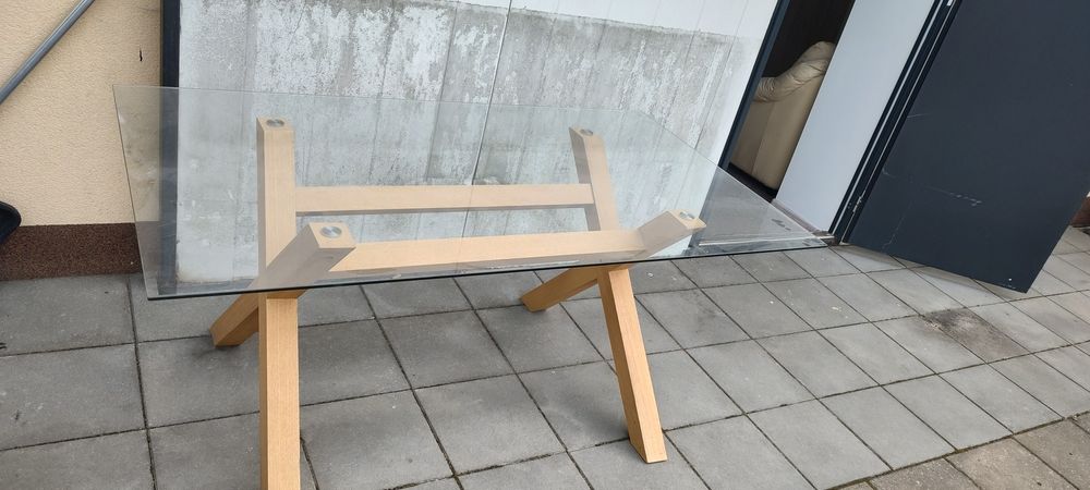 Stół szklany  duży