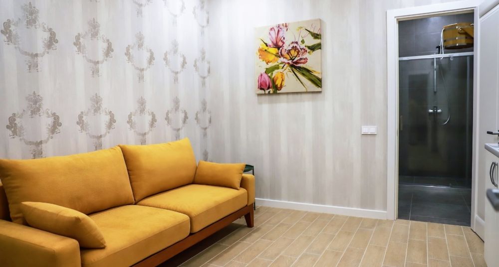 Елітний будинок поряд з озером! З укриттям та повна автономність!