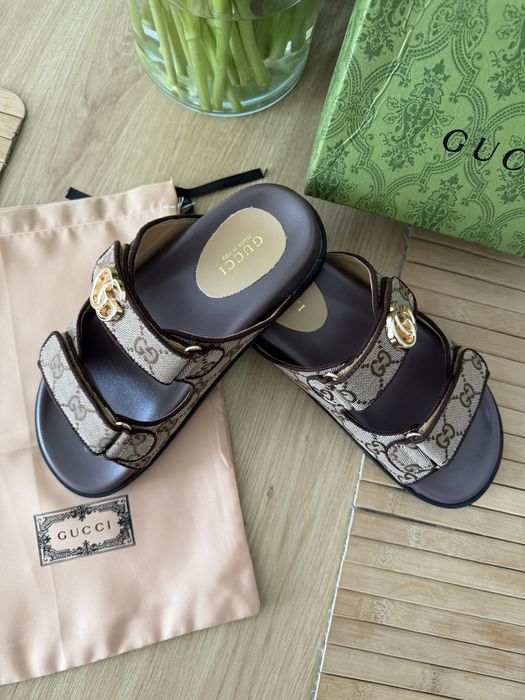 Klapki Gucci Supreme Sandały GG Monogram Interlocking G
