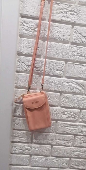 Torebko-portfel na długim pasku