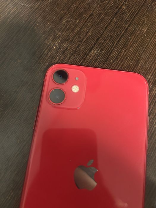 iPhone 11 (PRODUCT)RED – Desbloqueado – Bom estado