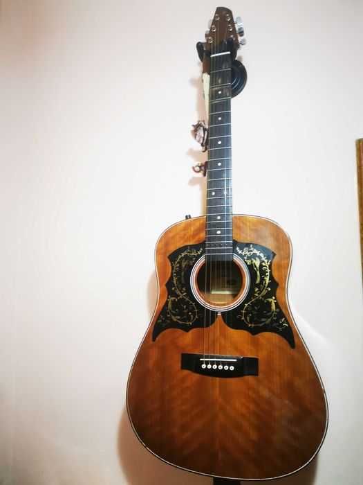 Guitarra Acústica