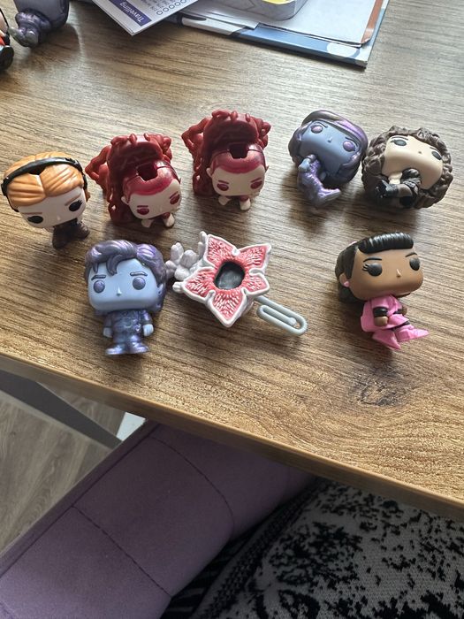 Фігурки дивні дива з кіндерів