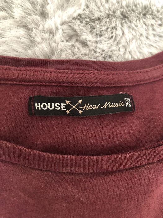 Футболка б/у вишневая