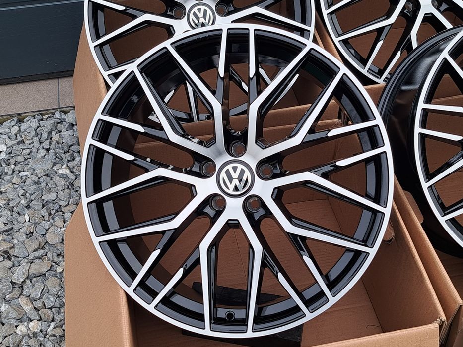 ALUFELGI NOWE VW 20 5x112 Passat Scirocco Arteon Tiguan ET30 CNC RS4