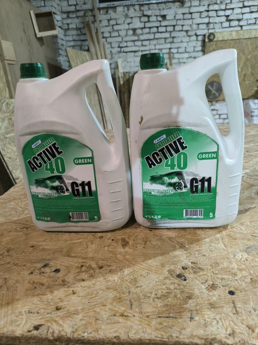 Продал антифриз  зелёный