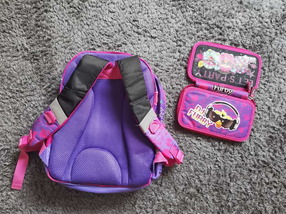 Plecak szkolny furby używany