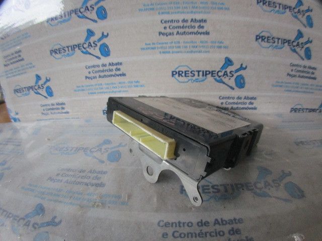 Centralina do fecho central TOYOTA Auris Hatchback (_E15_)