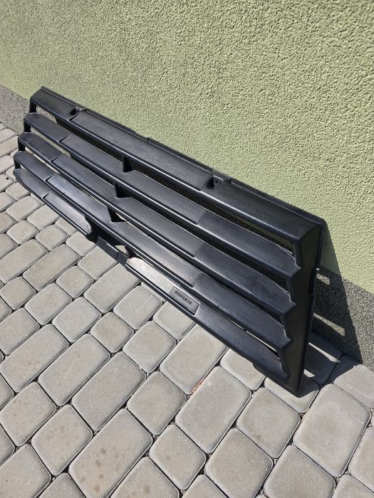 Żaluzja tylnej szyby Volvo 740 Sedan -OPCJA LAMPA STOP Bochnia