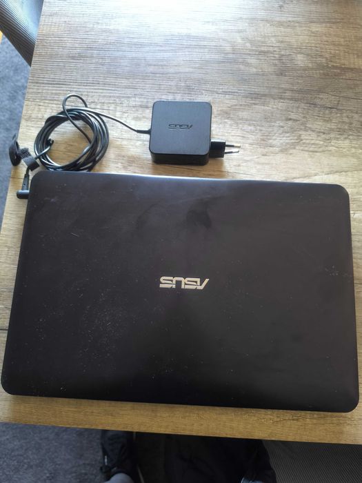 Portatil ASUS XJ555LJ