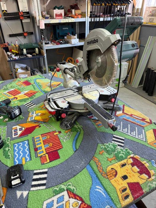 ukośnica Metabo KGS 254M