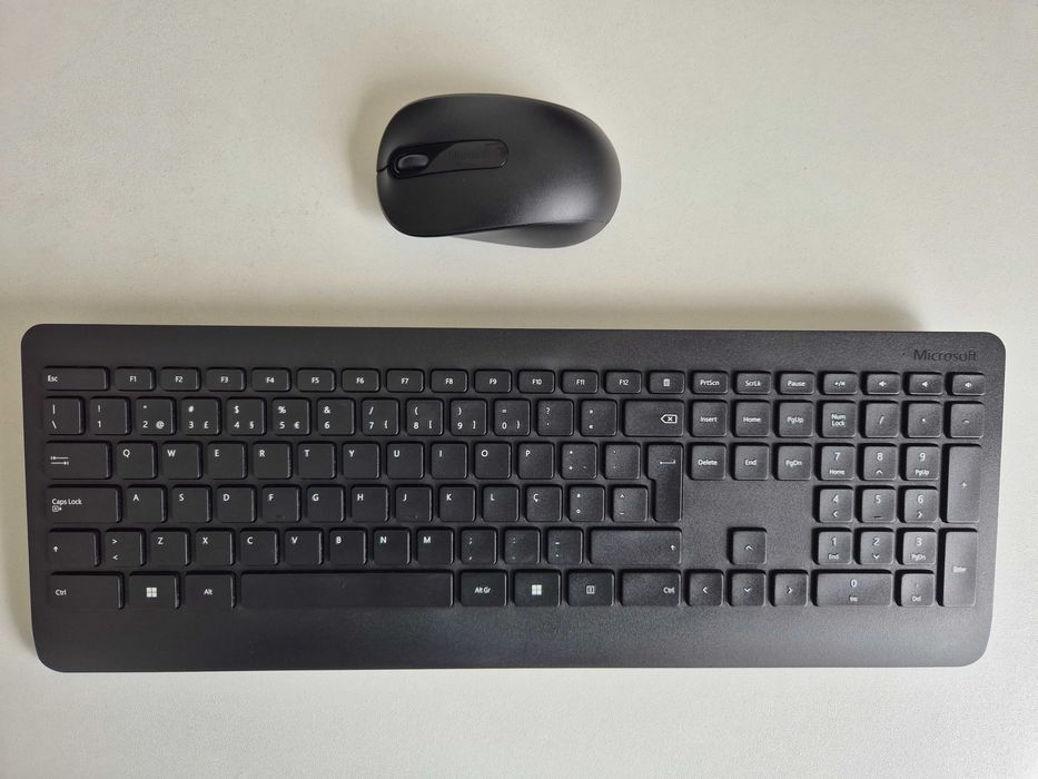 Teclado + Rato MICROSOFT 900 (Wireless - Teclado Numérico)64283906097794120