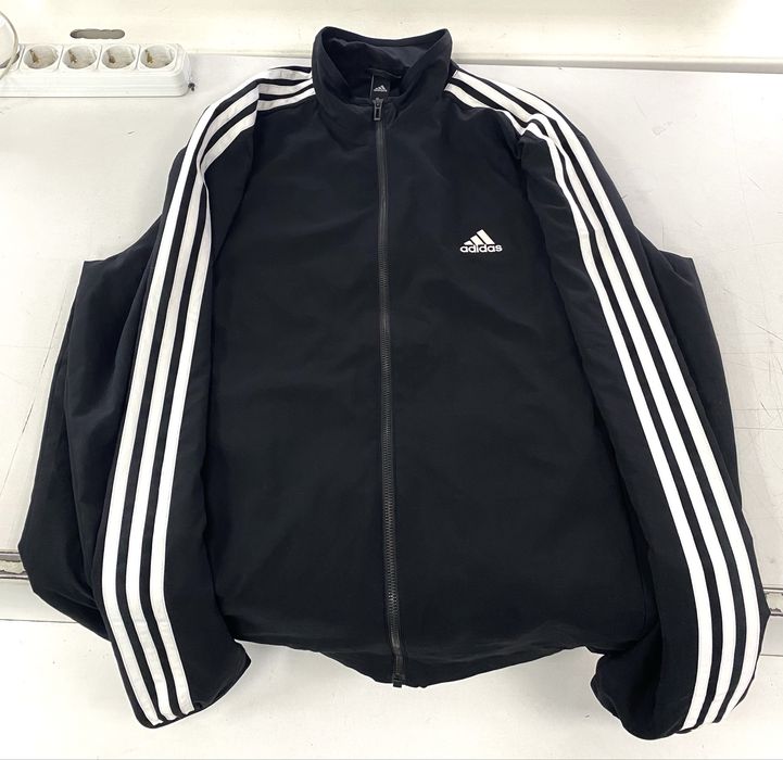 Олимпийка адидас мастерка обей анорак obey  adidas originals костюм адик олімпійка адідас худі найк chicago bulls vintage поставка вещей реп адик рейв