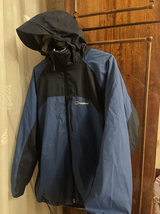 Вітровка berghaus з подкладом