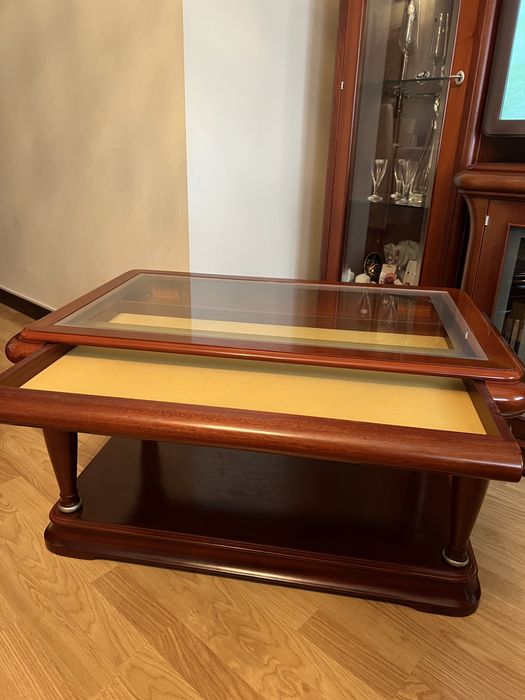 Mesa de centro em madeira