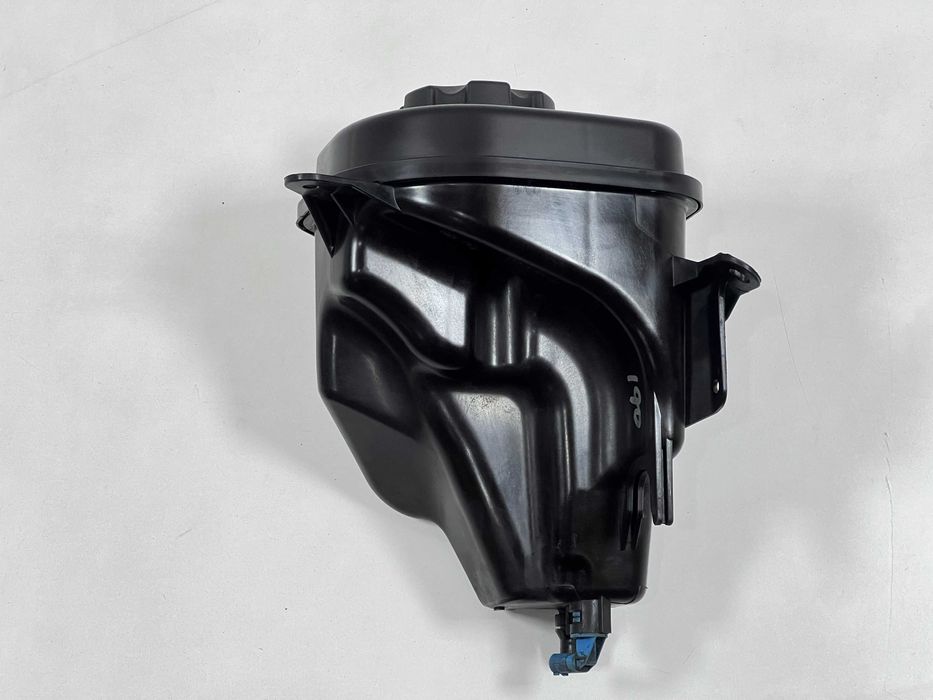 Бачок розширювальний антифризу BMW X5 F15 F16 Бачок расширительный БМВ