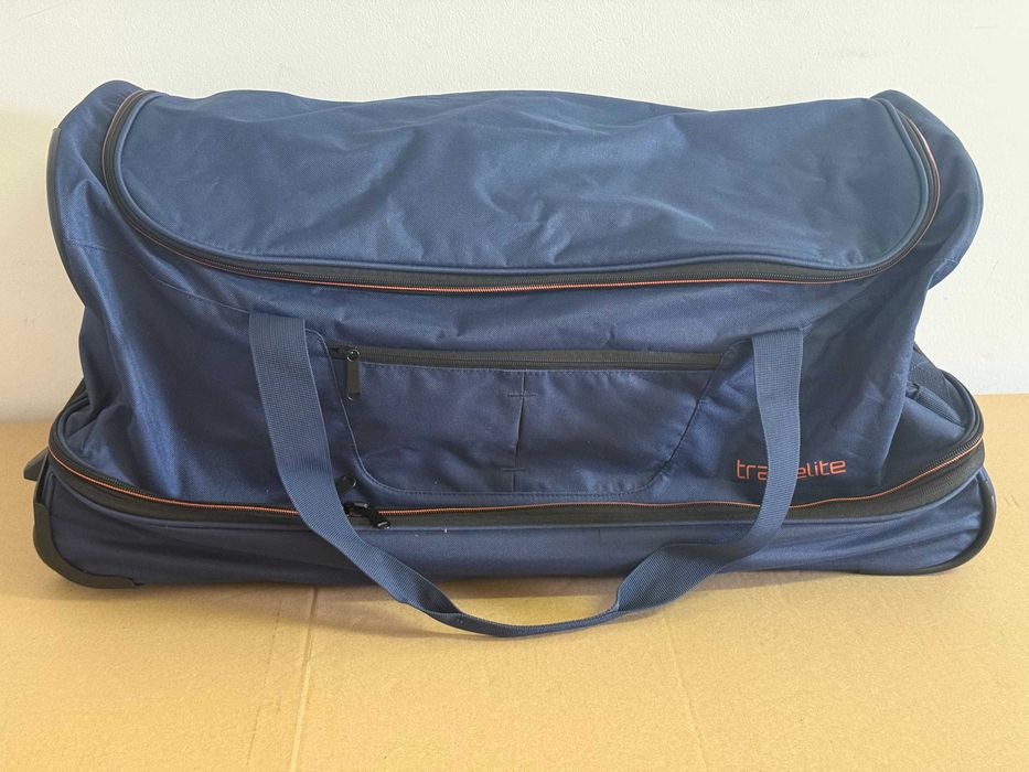 Travelite Basics torba na kółkach ze stelażem