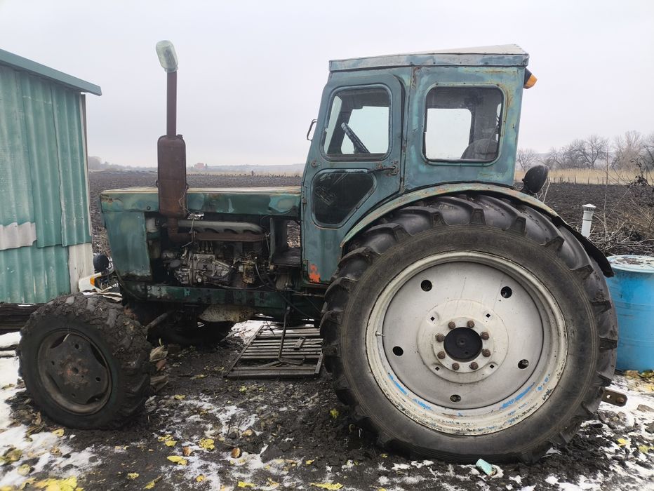 Продам трактор Т 40 АМ