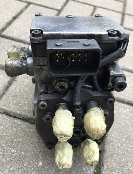 ТНВД Топливный насос Opel Astra G
Vectra B
Zafira A 2.0 DTI 0470504015