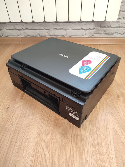 Drukarka wielofunkcyjna Brother DCP-J105 skaner, tusze CMYK