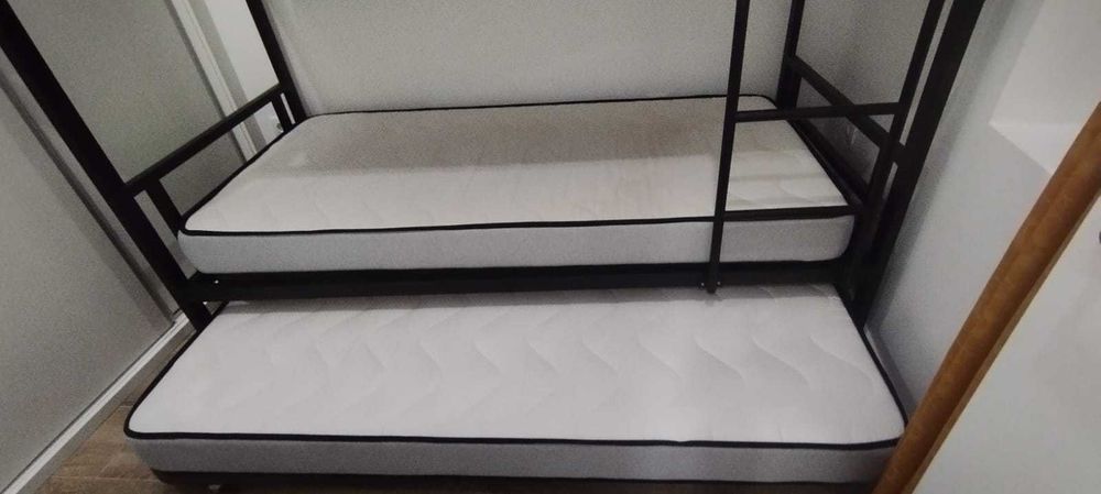 beliche com 3 colchões