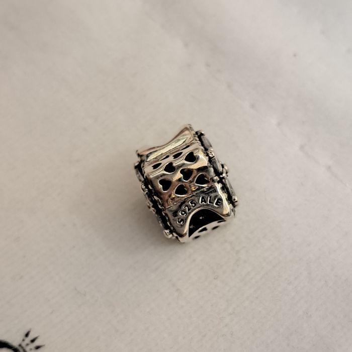 Charms do bransoletki