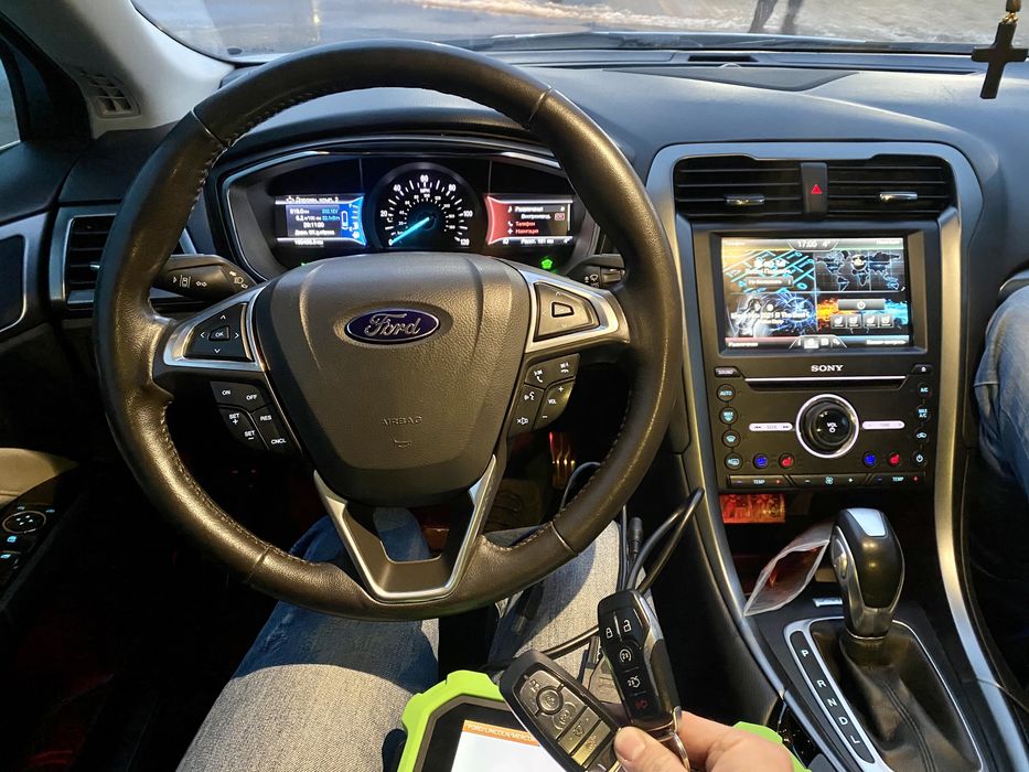 Изготовление Прошивка Привязка Програмирование автомобильных ключей